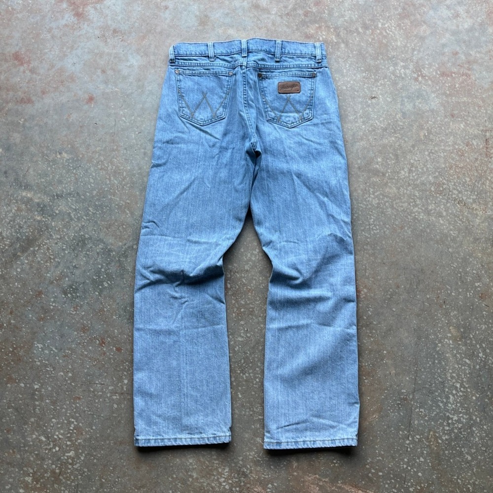 Wrangler Retro Relaxed Bootcut Jeans Mens 33x32 Light Wash Denim 10WRT20CR
